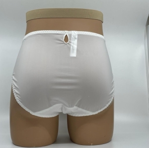 A La Folie white