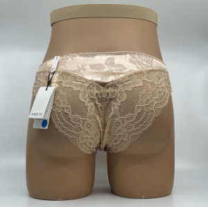 Sylvia glossy sand