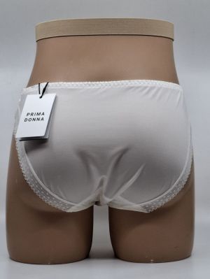 Gamila natural